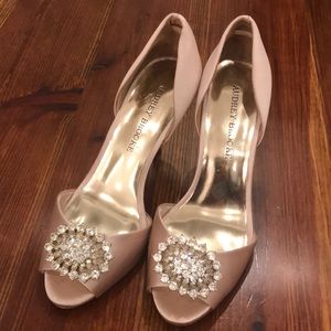 Audrey Brooke satin peep toe pumps
